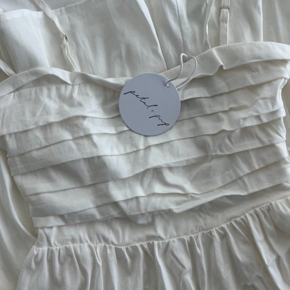 Petal & Pup White Maxi Dress - Picture 5 of 6